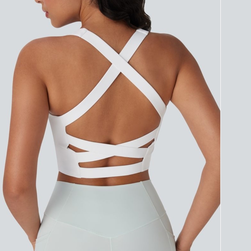 HALARA White Activewear Top